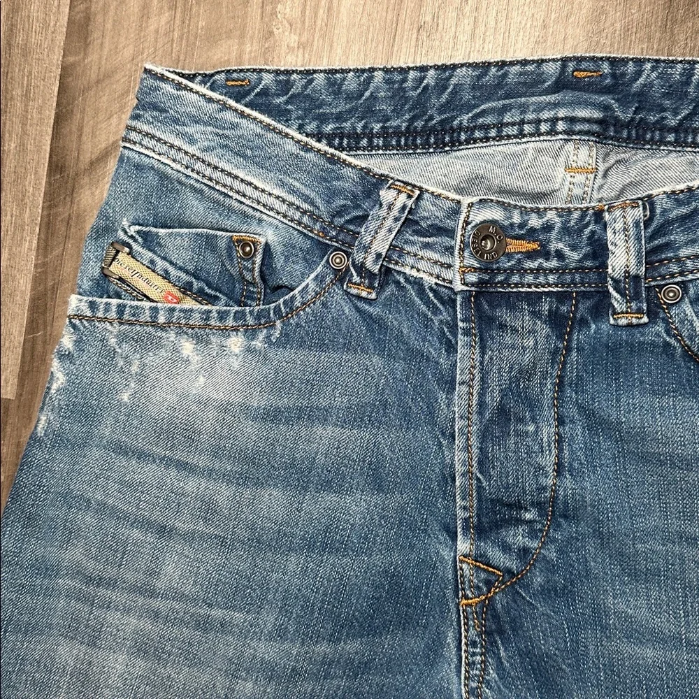 Diesel Darron Regular Slim Tappered Orym Jeans - 29x32 (Measures 31x26)